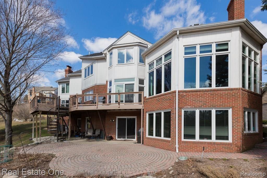 2946 Pheasant Ring Drive Rochester Hills, MI 48309 - Photo 25 of 31