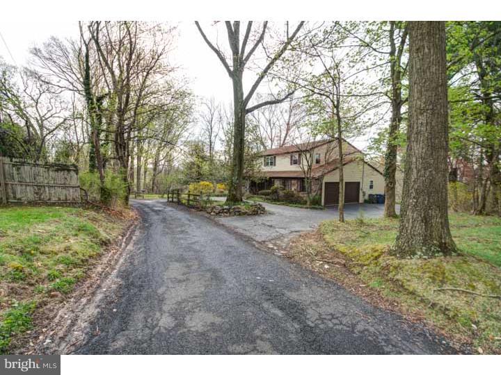 476 Susquehanna Road Huntingdon Valley, PA 19006 - Photo 2 of 25 Exterior