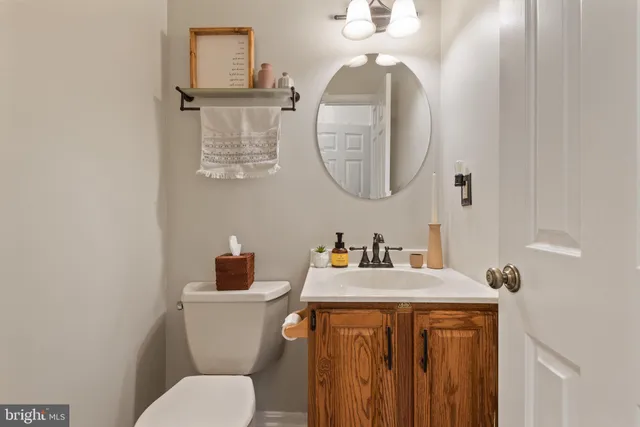 $578,000 | 320 Regents Drive, Lititz, PA 17543