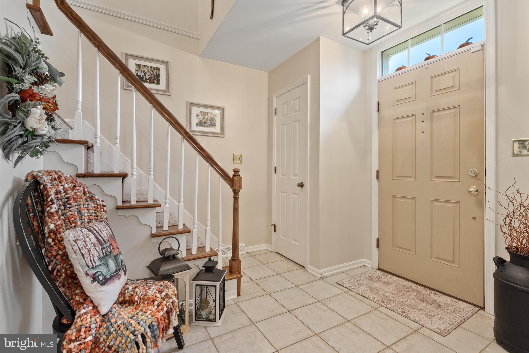 320 Regents Drive Lititz, PA 17543 - Photo 7 of 56