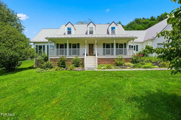 $479,999 | 189 Shaw Street, Lebanon, VA 24266