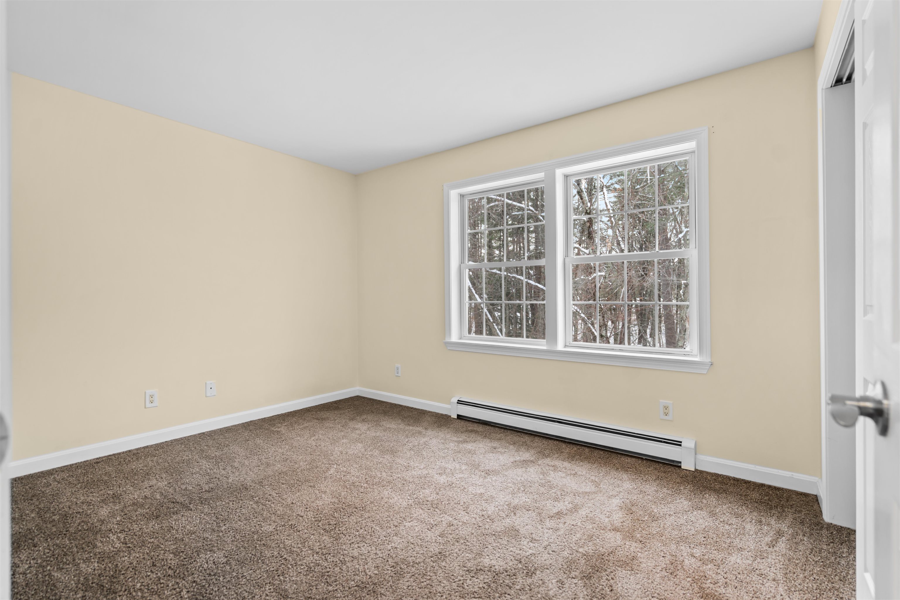 1029 South Mammoth Road, Unit 7 Manchester, NH 03109 - Photo 18 of 38