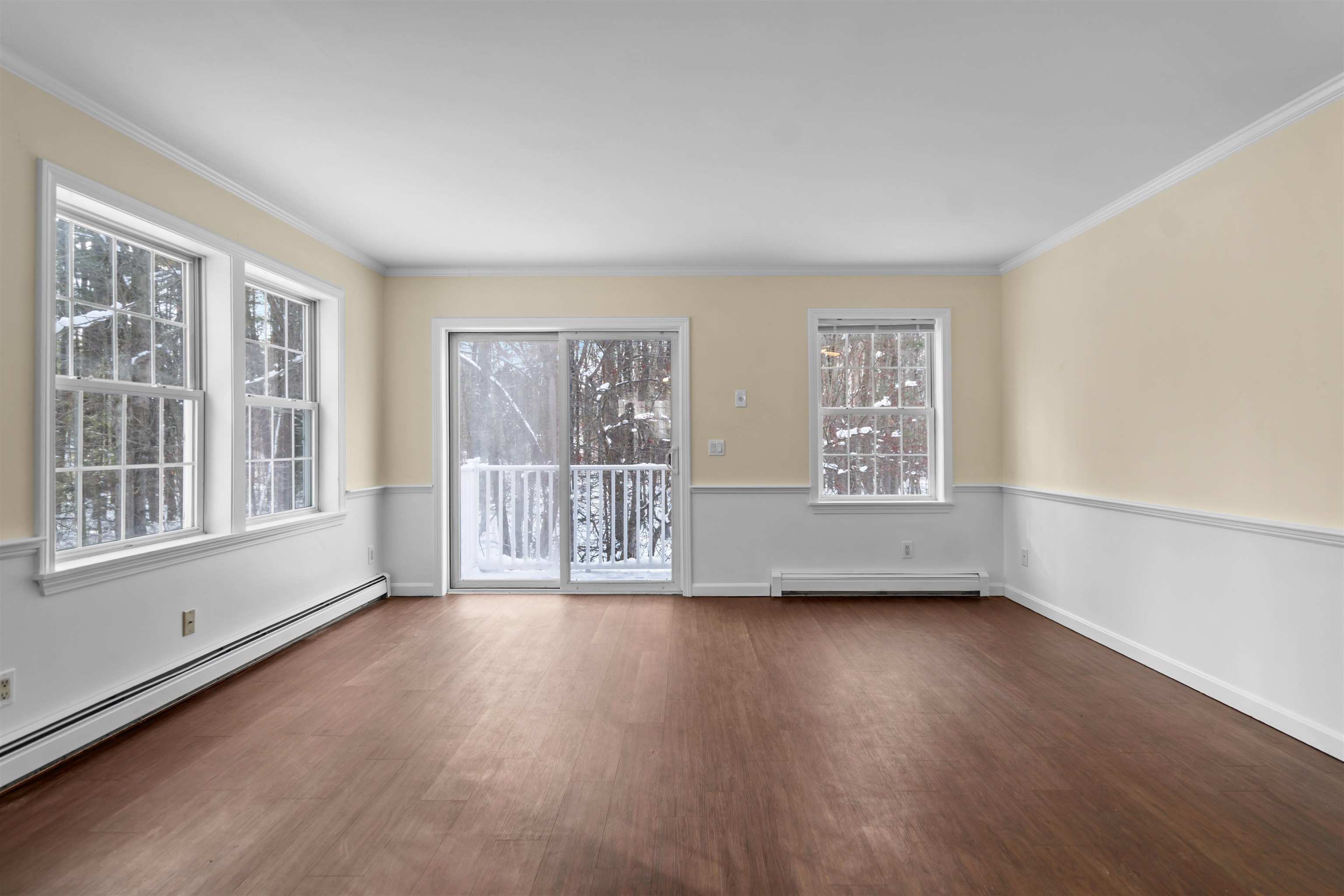 1029 South Mammoth Road, Unit 7 Manchester, NH 03109 - Photo 5 of 38