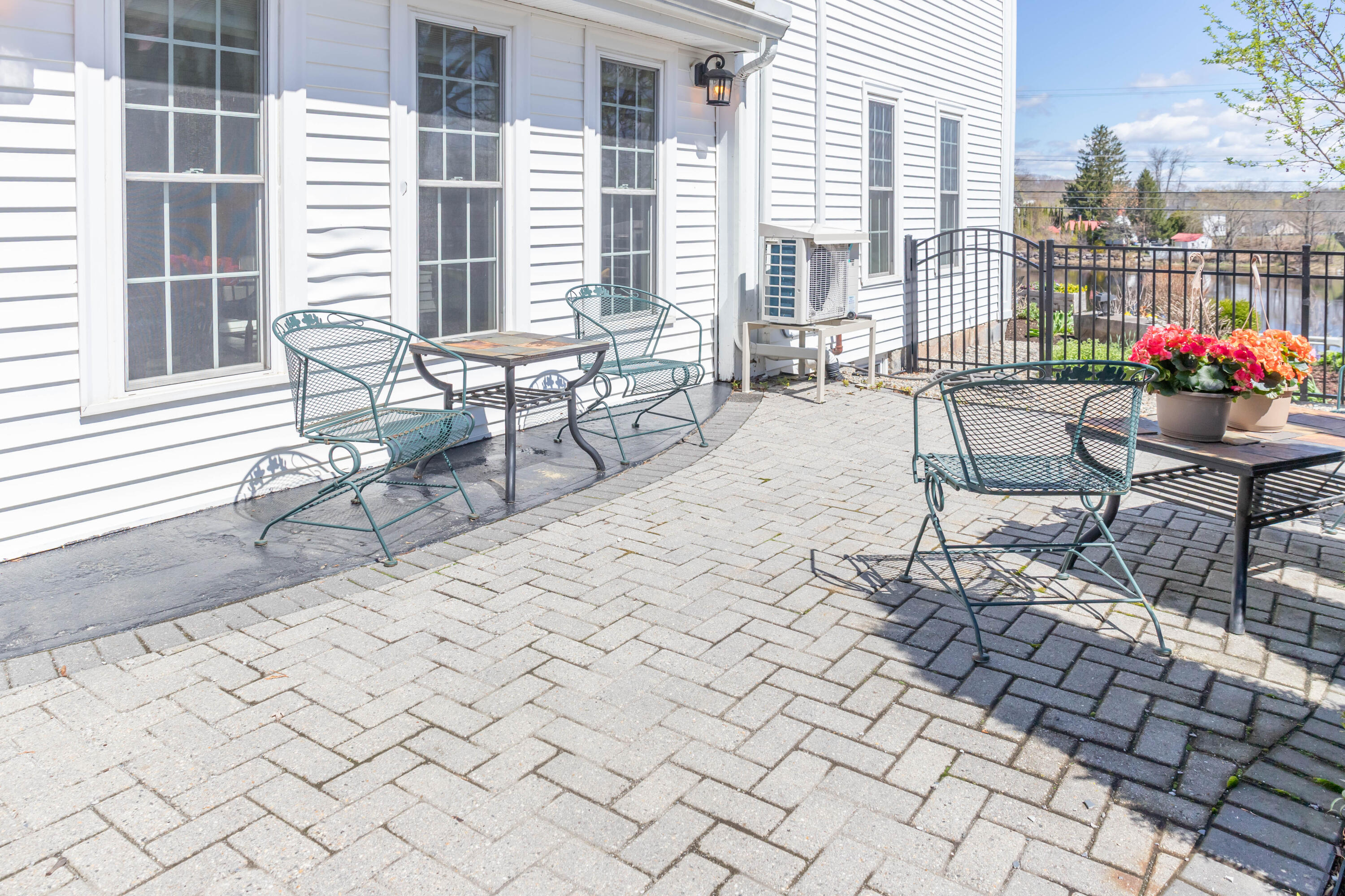 41 Main Street Old Town, ME 04468 - Photo 13 of 102 Patio