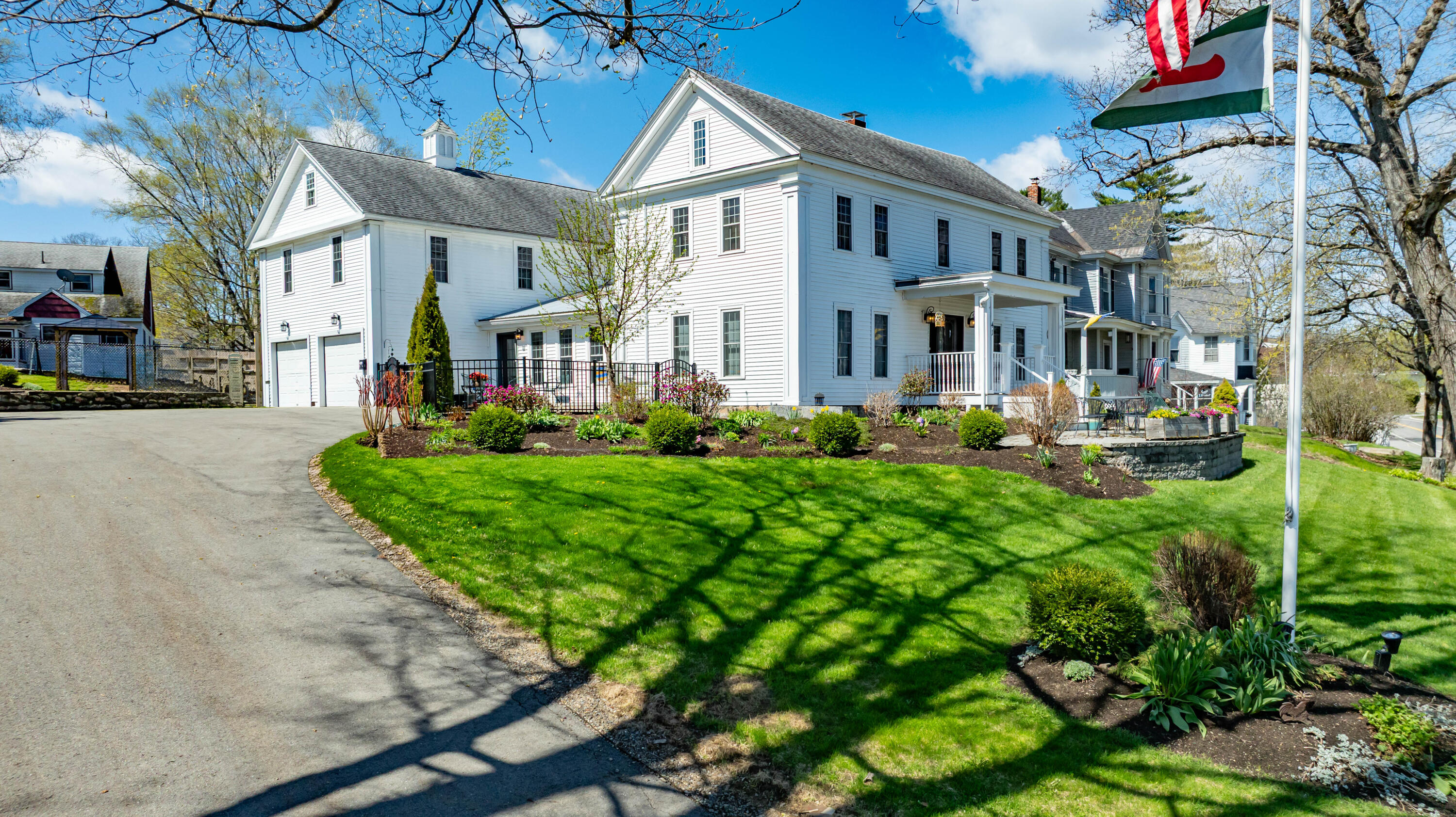 41 Main Street Old Town, ME 04468 - Photo 3 of 102 Front