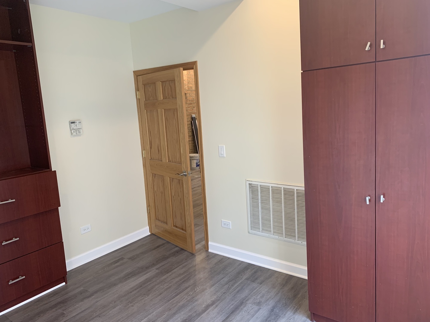 1303 West Flournoy Street, Unit 2R Chicago, IL 60607 - Photo 10 of 14