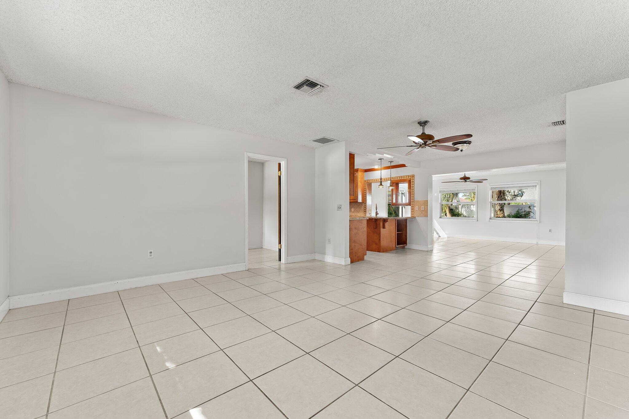 243 West Riverside Drive Jupiter, FL 33469 - Photo 14 of 67 018-243WRiversideDr-Jupiter-SMALL