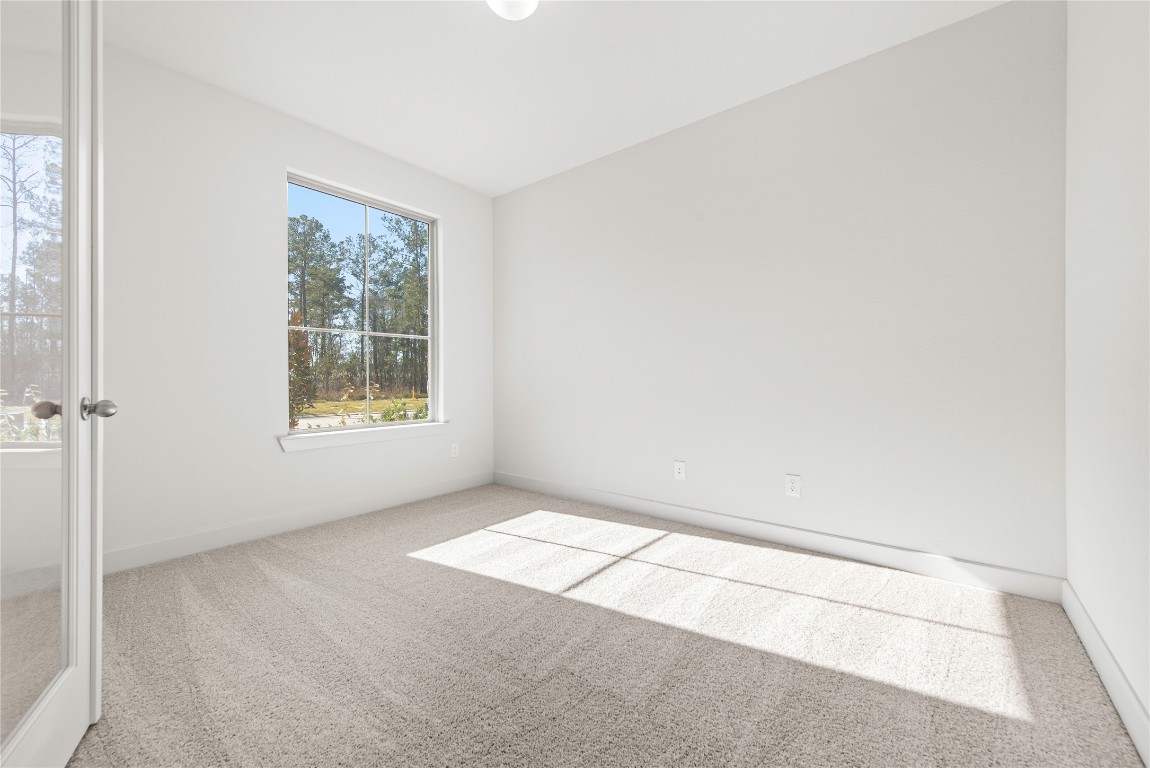 18925 Moonriver Street Conroe, TX 77302 - Photo 12 of 29