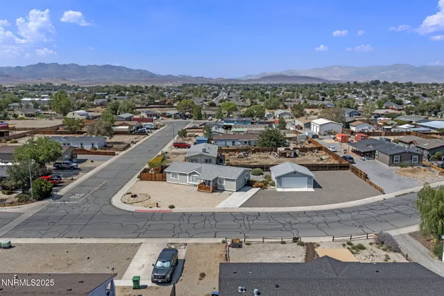 $319,900 | 870 Jennys Lane, Fernley, NV 89408