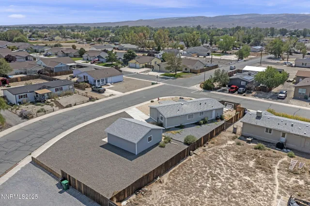 $319,900 | 870 Jennys Lane, Fernley, NV 89408