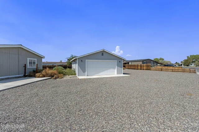 $319,900 | 870 Jennys Lane, Fernley, NV 89408