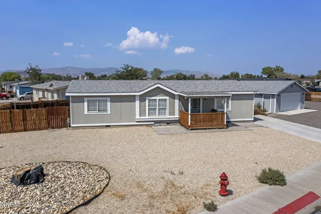 $319,900 | 870 Jennys Lane, Fernley, NV 89408