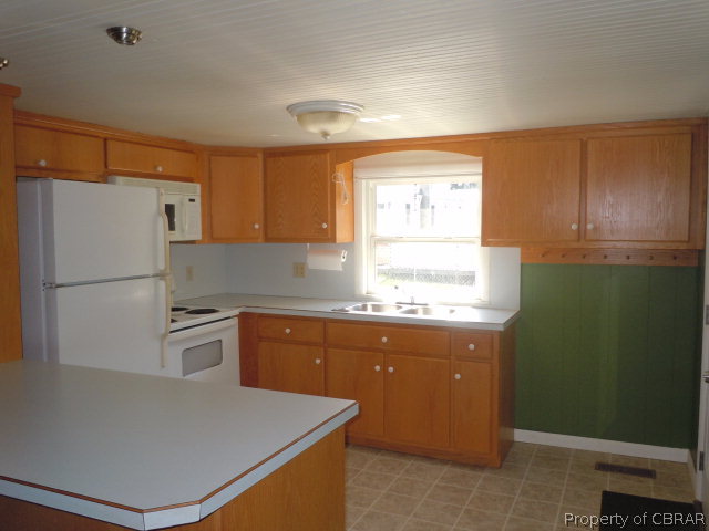 7275 Bray Road Hayes, VA 23072 - Photo 2 of 13