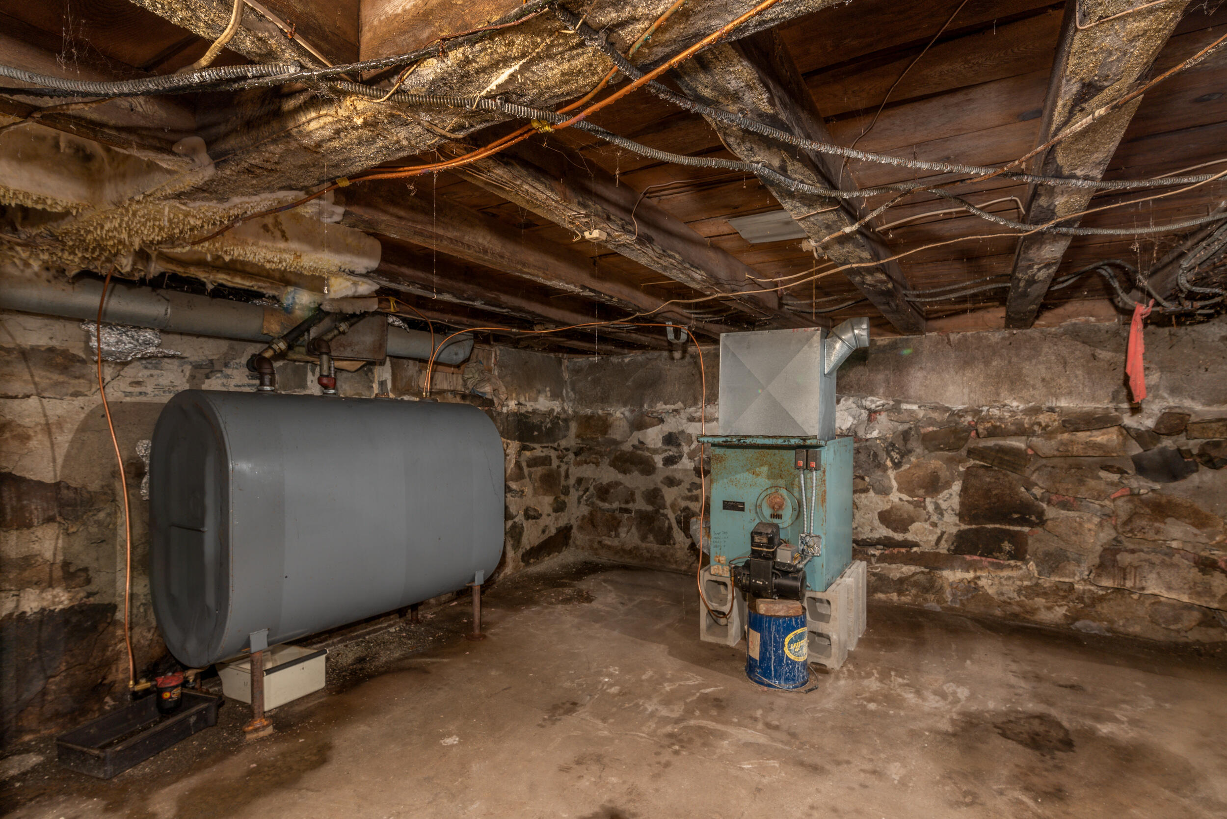 10 Waldoboro Road Washington, ME 04574 - Photo 33 of 38 10 Waldoboro Rd, Washington - Hang Your