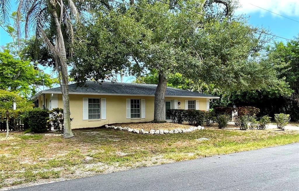 3130 Ocala Road Venice, FL 34293 - Photo 4 of 42