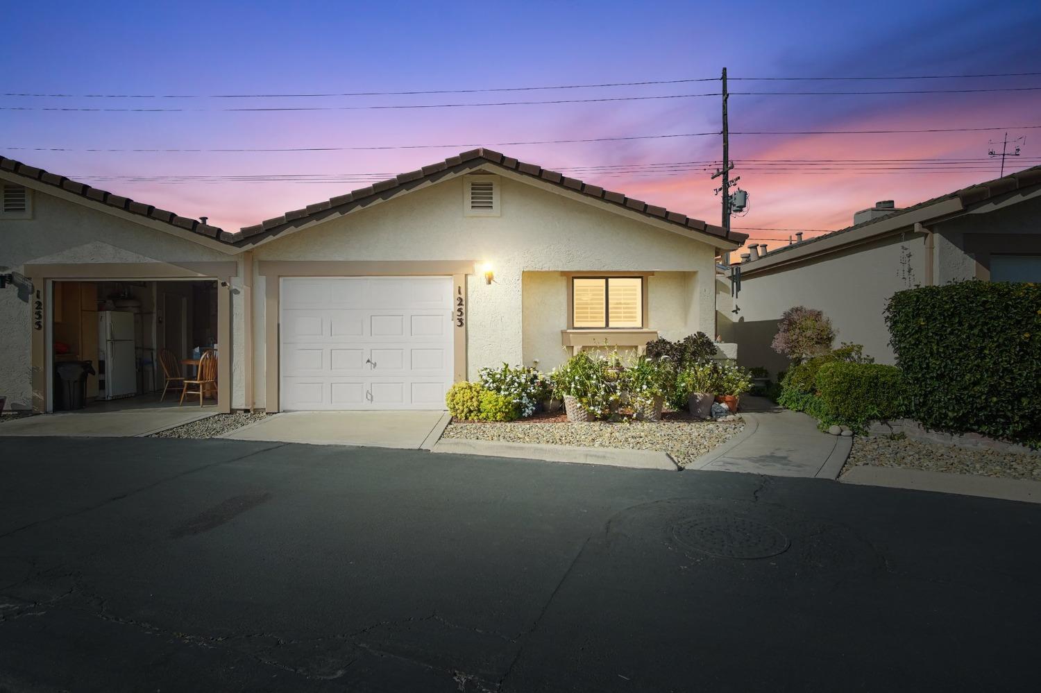 1253 Trinity Way Turlock, CA 95382 - Photo 1 of 1 Gallery Image 1