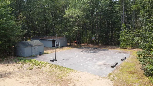 $3,750,000 | 12 West Shore Park Road, Kingston, NH 03848