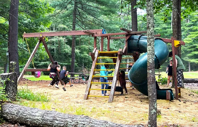 $3,750,000 | 12 West Shore Park Road, Kingston, NH 03848