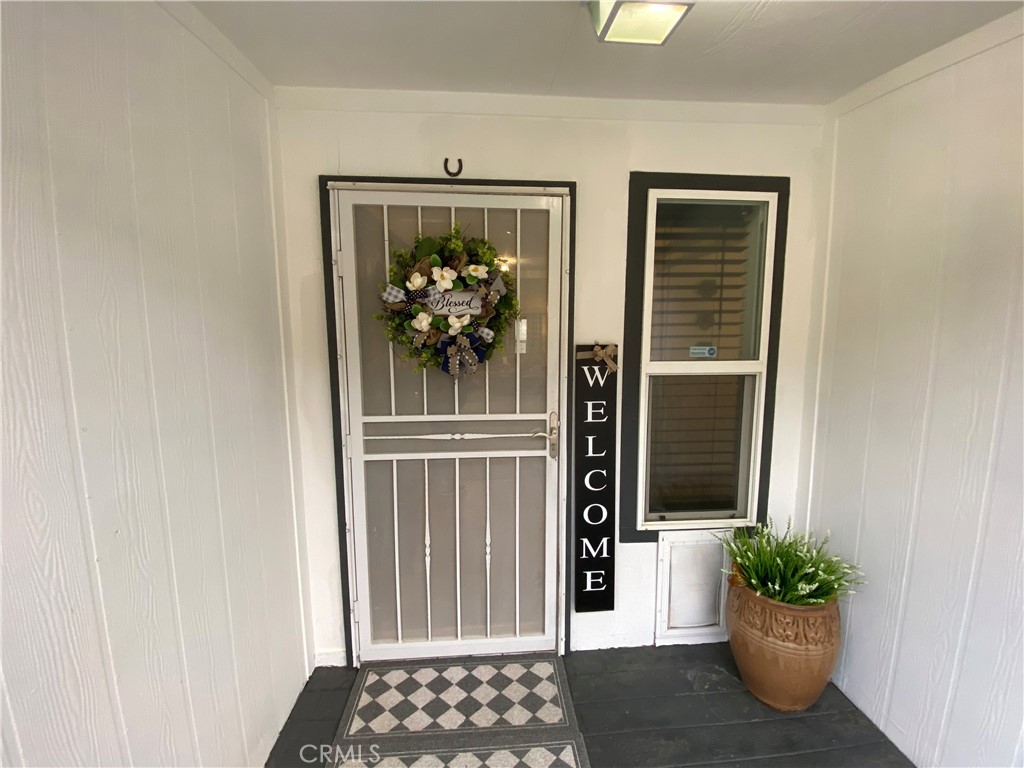 26480 Steinhoff Avenue Hemet, CA 92545 - Photo 15 of 72