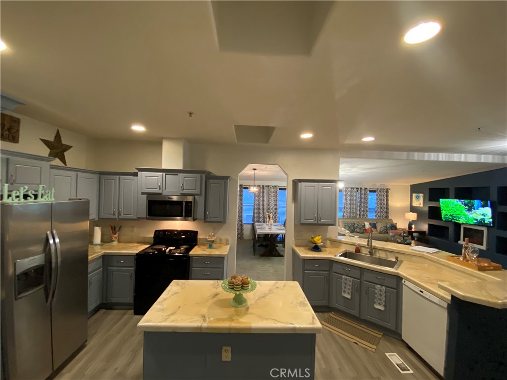 26480 Steinhoff Avenue Hemet, CA 92545 - Photo 23 of 72