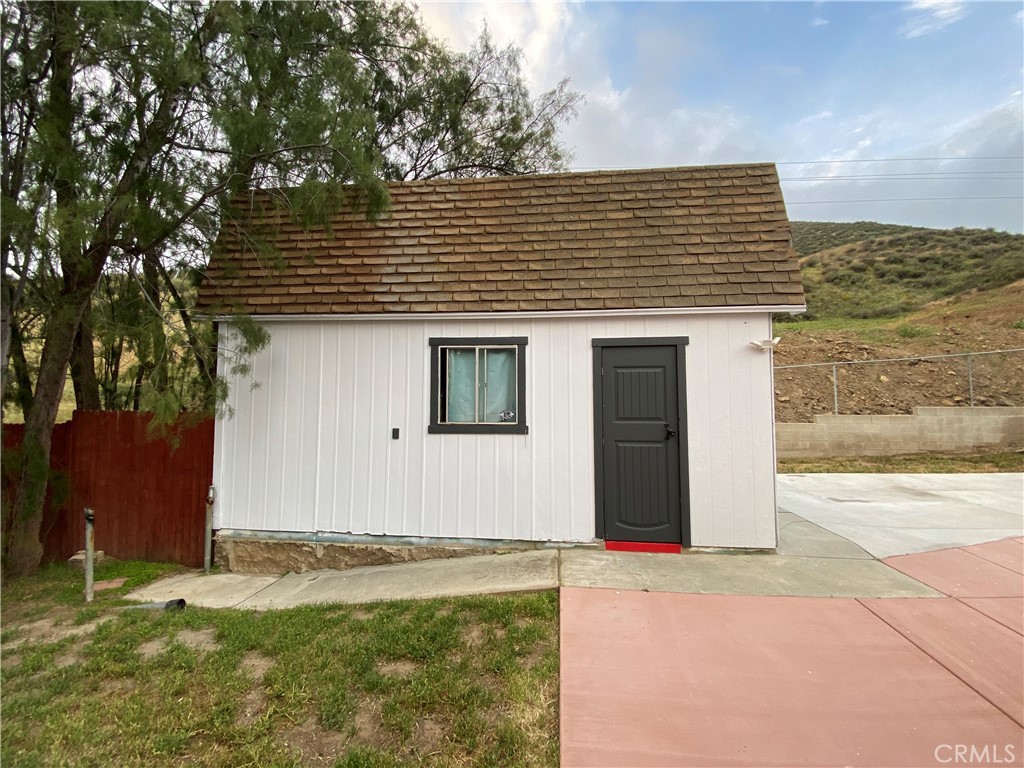 26480 Steinhoff Avenue Hemet, CA 92545 - Photo 7 of 72