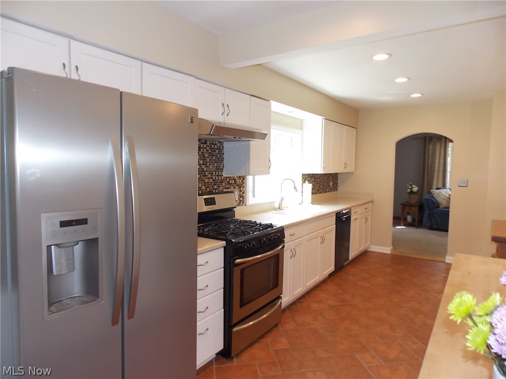 3786 Eastern Road Barberton, OH 44203 - Photo 7 of 24 Gallery Image 7