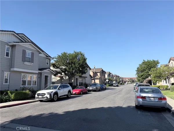$3,900 | 22520 Venice Street, Carson, CA 90745