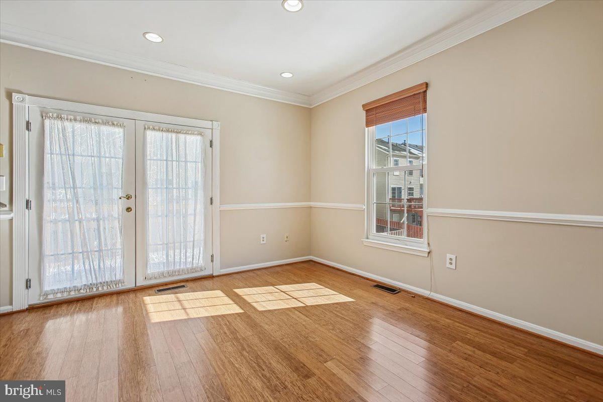 6354 Dakine Circle Springfield, VA 22150 - Photo 16 of 37 large eat in kitchen or family room. opens to deck