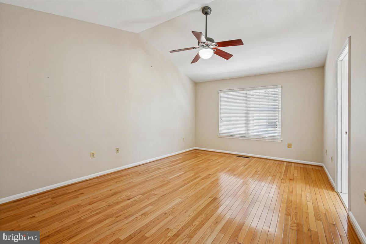 6354 Dakine Circle Springfield, VA 22150 - Photo 20 of 37