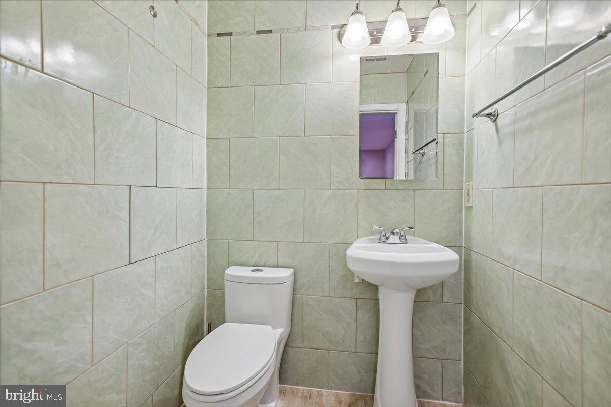 6354 Dakine Circle Springfield, VA 22150 - Photo 35 of 37 lower level second half bath