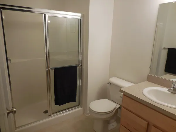 $2,000 | 824 West Summerfield Gln Circle, Ann Arbor, MI 48103