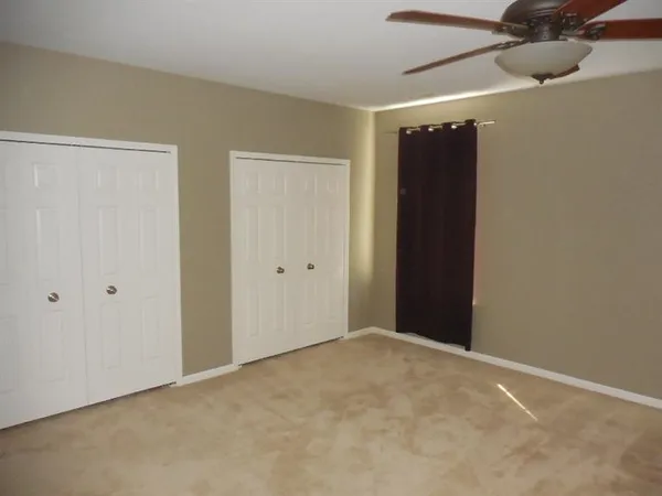 $2,000 | 824 West Summerfield Gln Circle, Ann Arbor, MI 48103