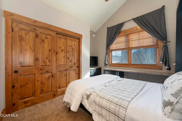 $998,000 | 220 Thompson Road, Granby, CO 80446