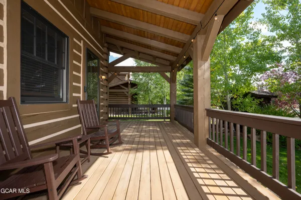 $998,000 | 220 Thompson Road, Granby, CO 80446