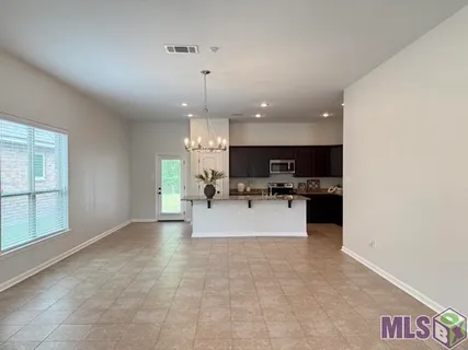 $308,000 | 37194 Corvette Drive, Prairieville, LA 70769