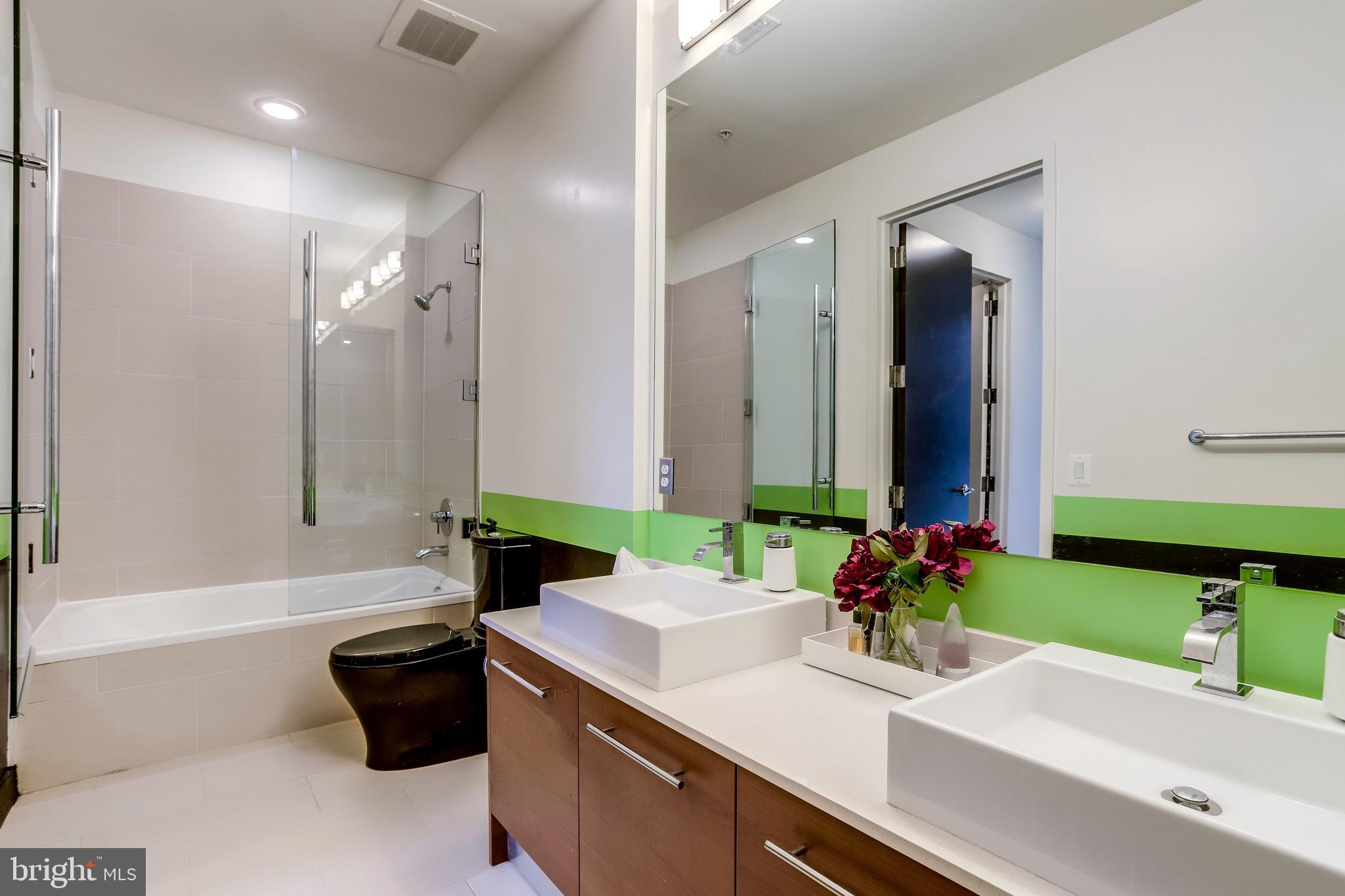 12025 New Dominion Parkway, Unit 104 Reston, VA 20190 - Photo 33 of 44