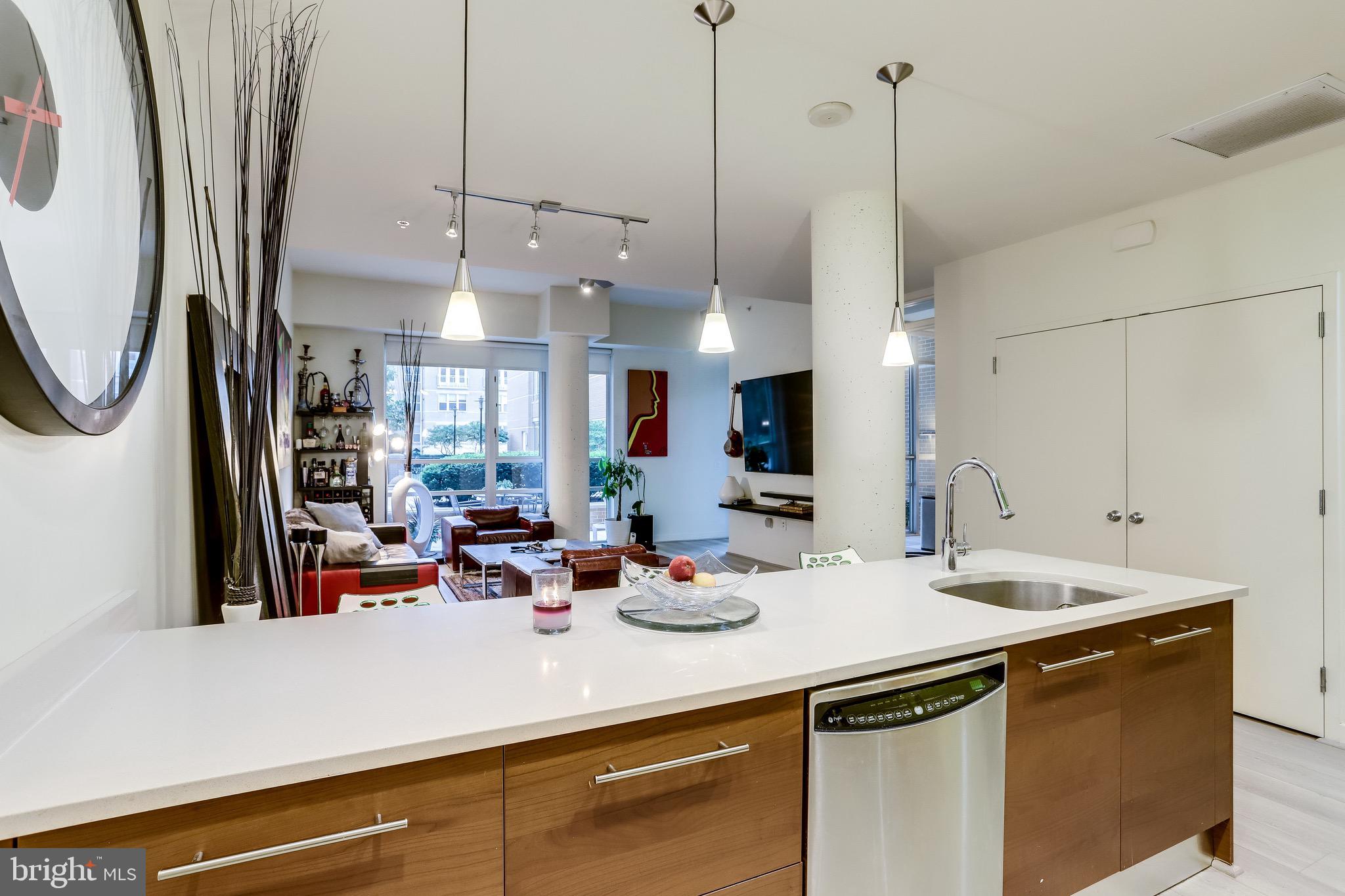 12025 New Dominion Parkway, Unit 104 Reston, VA 20190 - Photo 8 of 44