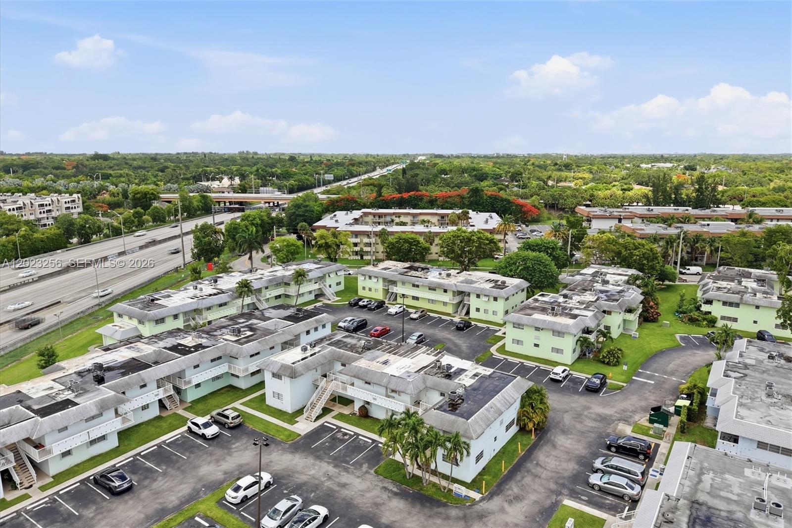 7680 Southwest 82nd Street, Unit H121 Miami, FL 33143 - Photo 20 of 32