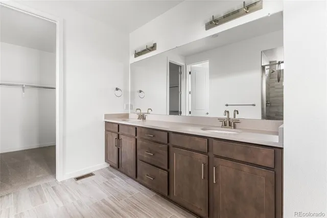 $779,990 | 4125 North Duquesne Court, Aurora, CO 80019