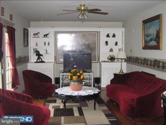 64 Ridge View Drive Coatesville, PA 19320 - Photo 5 of 12 Great Room