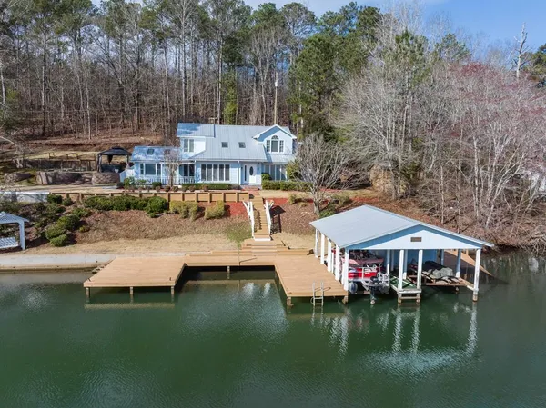 $724,900 | 210 Williams Drive West, Hamilton, GA 31811