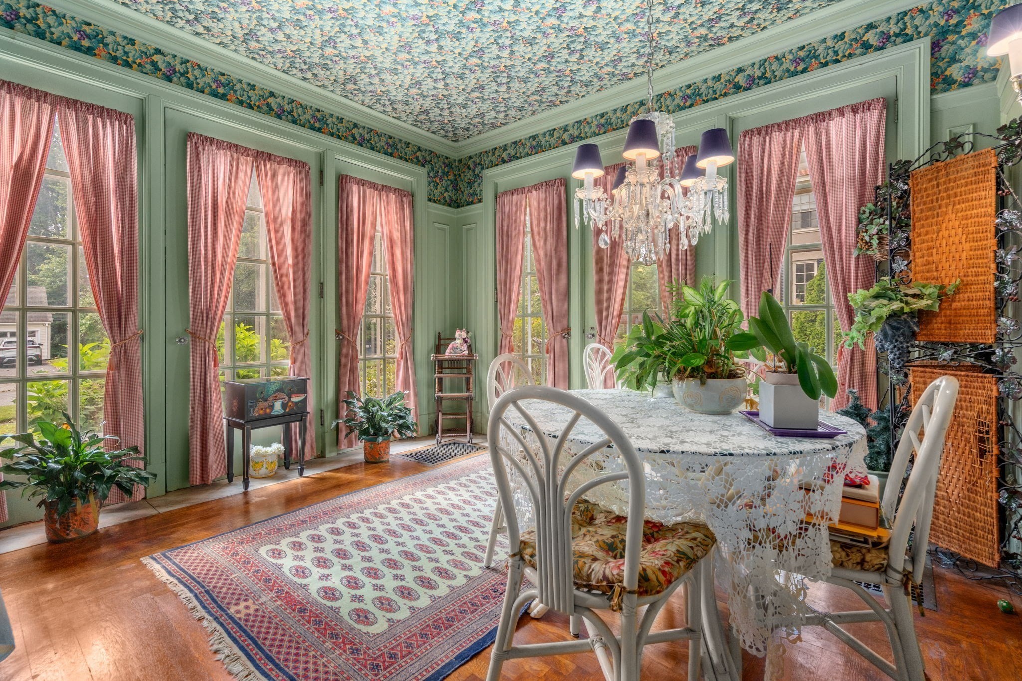 2 Military Road Worcester, MA 01609 - Photo 12 of 39 Gallery Image 12