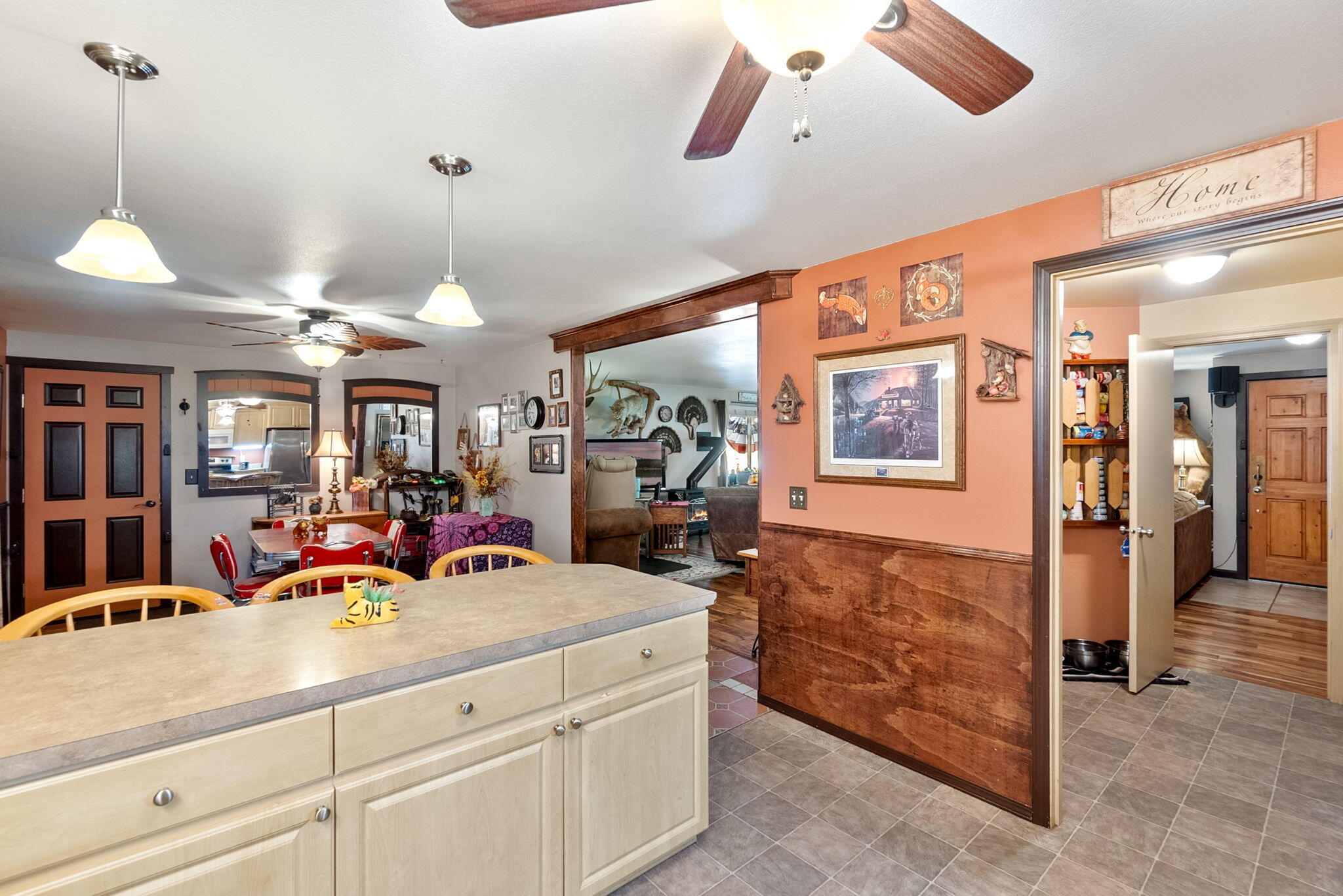 19275 Cherokee Road Bend, OR 97702 - Photo 18 of 47 17-web-or-mls-Riley Visuals-17