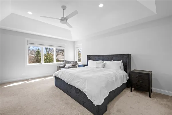 $1,499,000 | 911 Oxford Road, Deerfield, IL 60015
