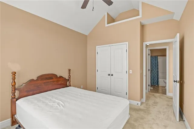 $369,900 | 4410 Stonebridge Drive, St. Joseph, MO 64505