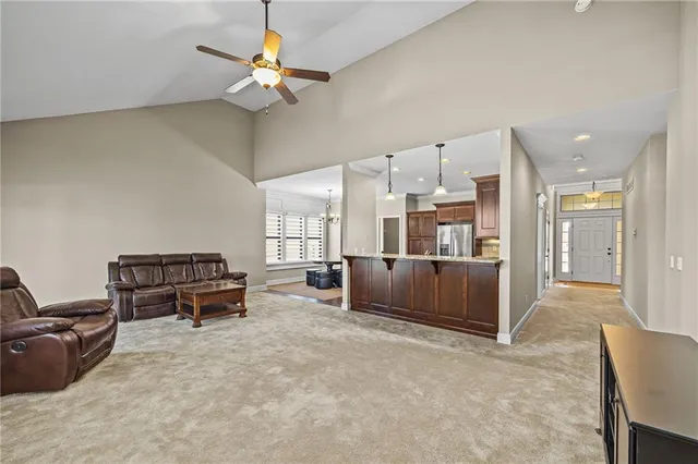 $369,900 | 4410 Stonebridge Drive, St. Joseph, MO 64505