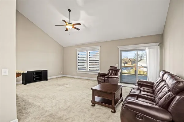 $369,900 | 4410 Stonebridge Drive, St. Joseph, MO 64505