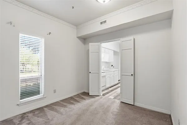 $130,000 | 4320 Bellaire Drive South, Unit 131W, Fort Worth, TX 76109