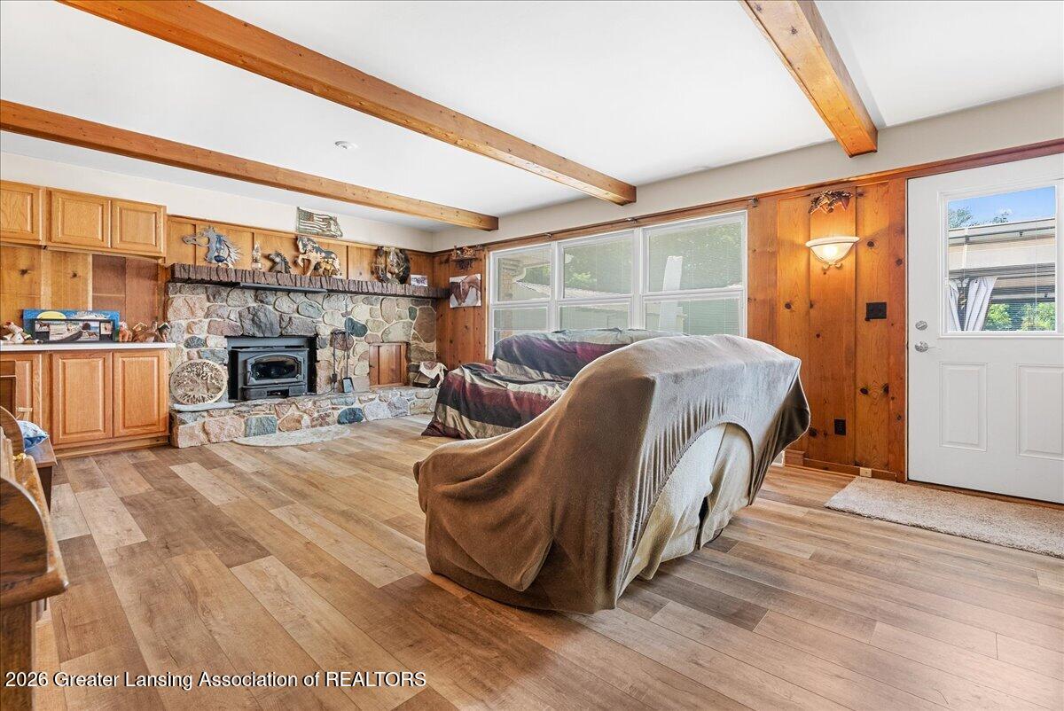 655 North Onondaga Road Mason, MI 48854 - Photo 32 of 43 03-Media Jett - 30