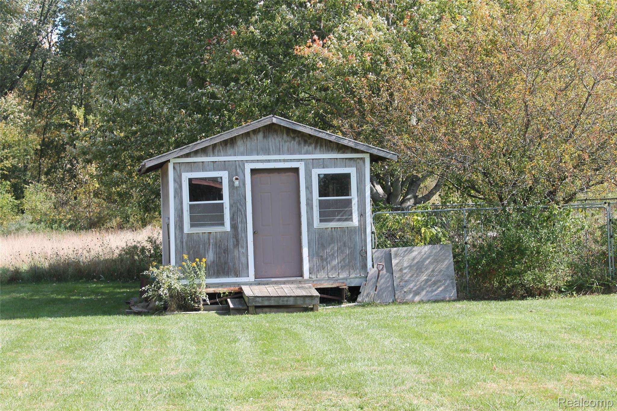 5705 South Bull Run Road Gregory, MI 48137 - Photo 25 of 25 IMG_1077.JPG